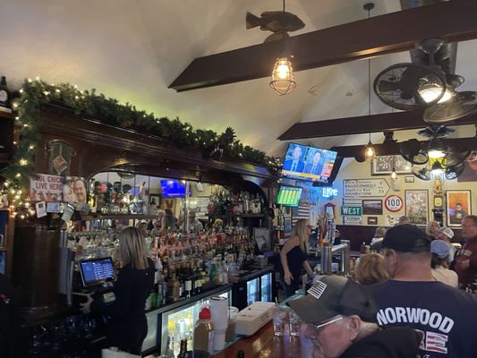 Red Rooster Bar and Grill by null