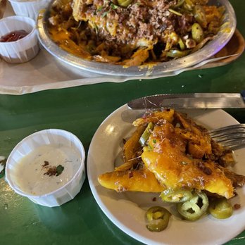 Rodeo Goat - Chilli cheese fries - Burgers Near Me - Dallas, Texas Rodeo Goat - Chilli cheese fries - Burgers Near Me - Dallas, Texas