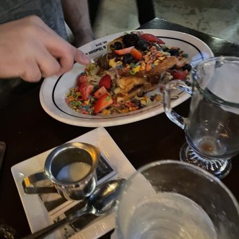 Bosscat Kitchen & Libations - Fruity Pebbles French Toast - New American Near Me - Houston, Texas