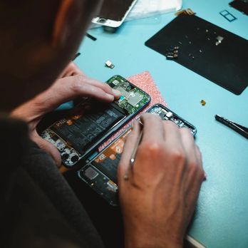 Lizard Cases - Mobile Phone Repair Near Me - Raleigh, North Carolina Lizard Cases - Mobile Phone Repair Near Me - Raleigh, North Carolina
