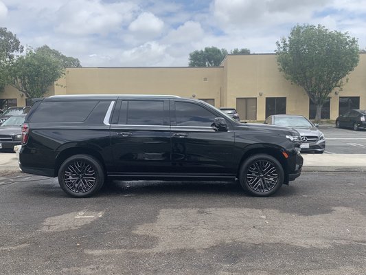 CHEVY SUBURBAN - CHEVY SUBURBAN HIGH COUNTRY