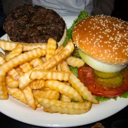 SHRIMP BOAT - Beef Burger -- It turned out to be pretty good. I enjoyed this very much.