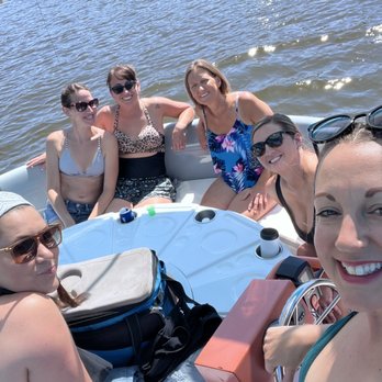 Retro Boat Rentals - Our crew - Boating Near Me - Saugatuck, Michigan Retro Boat Rentals - Our crew - Boating Near Me - Saugatuck, Michigan