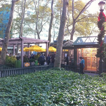 Bryant Park - Holiday shops - Parks Near Me - New York, New York