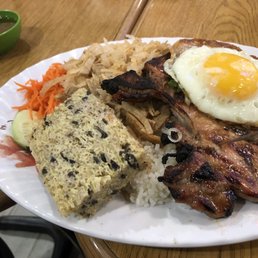 Com Tam Suon Bi Cha Trung special Com Tam Suon Bi Cha Trung special