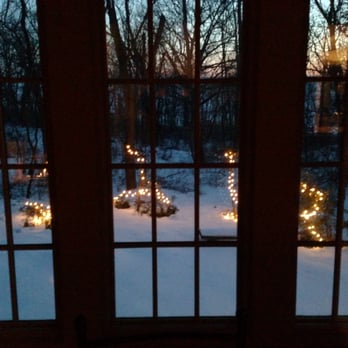 Walnut Ridge - Walnut Ridge - Romantic , decorated for the Holidays - Platteville WI - near UW Platteville - Galena - Mineral Point - Dodgeville - Hotels Near Me - Platteville, Wisconsin