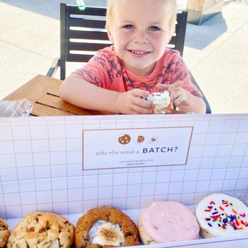 Batch & Box - Del Mar - Who doesn't need a box of cookies. Note the summer flavors s'mores and pink lemonade - Bakeries Near Me - San Diego, California
