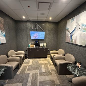 MassageLuXe - The waiting room once you're checked in. - Massage Near Me - Fresno, California MassageLuXe - The waiting room once you're checked in. - Massage Near Me - Fresno, California