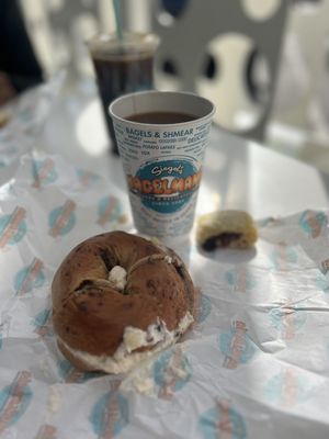 Siegel's Bagelmania at LAS by null