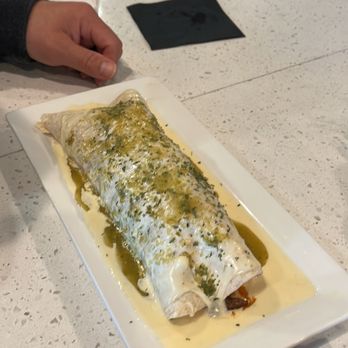Lola’s Beach Cantina - Mexican Near Me - Norfolk, Virginia