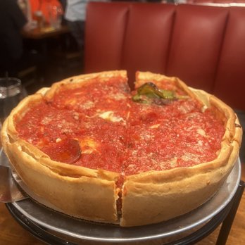 Giordano's - Pizza Near Me - Chicago, Illinois Giordano's - Pizza Near Me - Chicago, Illinois