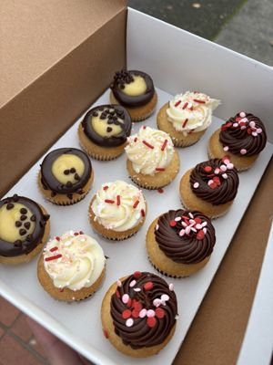 Saint Cupcake & Poplandia Artisan Popcorn by null