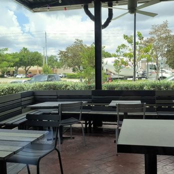 Raising Cane's Chicken Fingers - Fast Food Near Me - Cutler Bay, Florida
