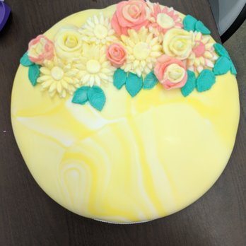 Kake Kreations - CAKE 7 - FONDANT - Candy Stores Near Me - Canoga Park, California