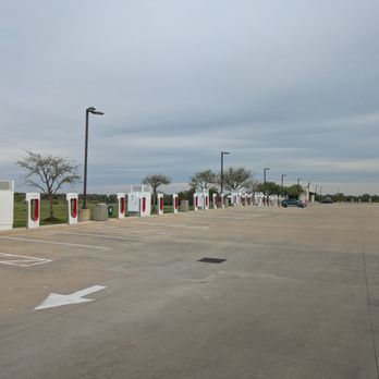 Buc-ee's - EV charging station at Buc-ee's, Madisonville - Gas Stations Near Me - Madisonville, Texas Buc-ee's - EV charging station at Buc-ee's, Madisonville - Gas Stations Near Me - Madisonville, Texas