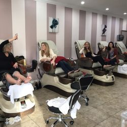 La Jolla Nails & Spa