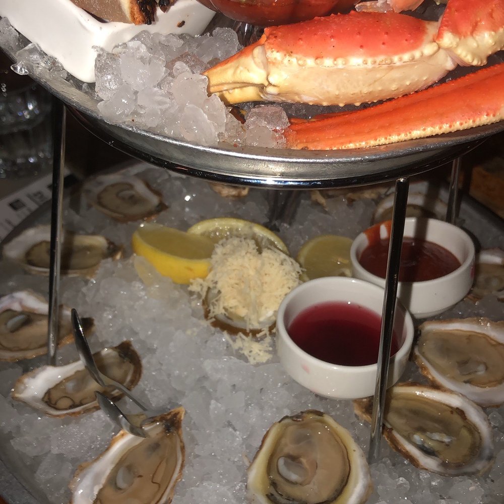 Pearl Diver - Seafood tower - Seafood Near Me - Toronto, Ontario