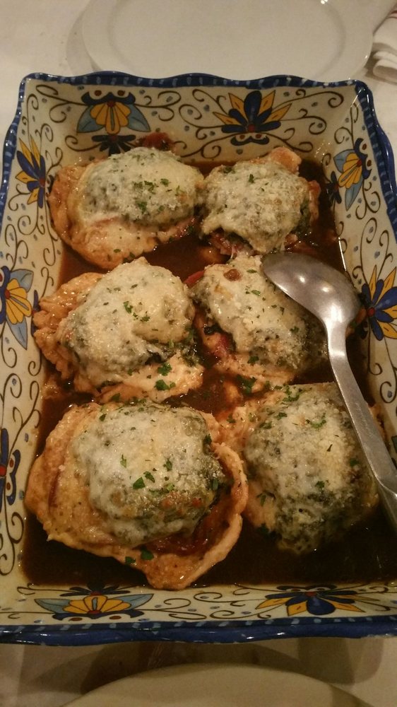 AUGIE’S FAMILY STYLE ITALIAN RESTAURANT 83 Photos & 142 Reviews