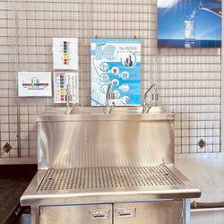 Le Water Store