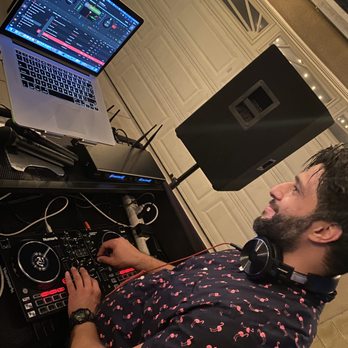 DJ Sonny Socal - Backyard set - DJs Near Me DJ Sonny Socal - Backyard set - DJs Near Me