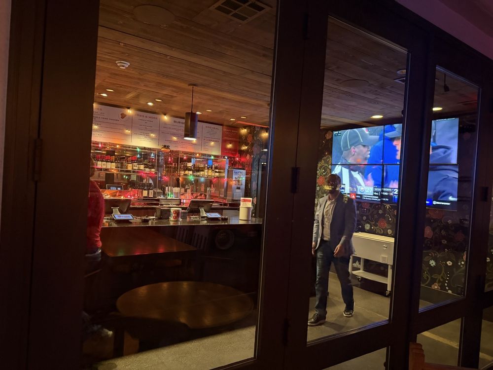 Burgers And Half Bottles - Photo 2