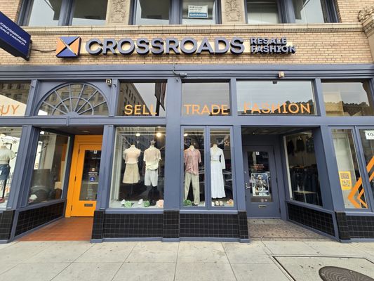 Crossroads Trading by null