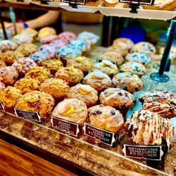 Somethings Brewing Downtown - Muffins