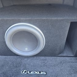 Kike's Auto Sounds - Installed my JL W7 it Hits!