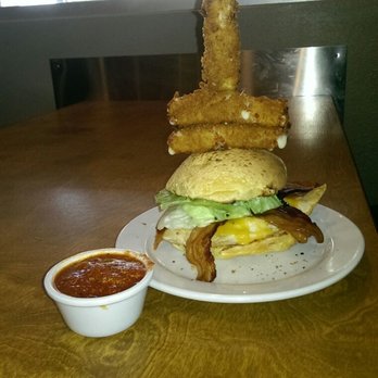 Maple Leaf Diner - American Near Me - Dallas, Texas Maple Leaf Diner - American Near Me - Dallas, Texas