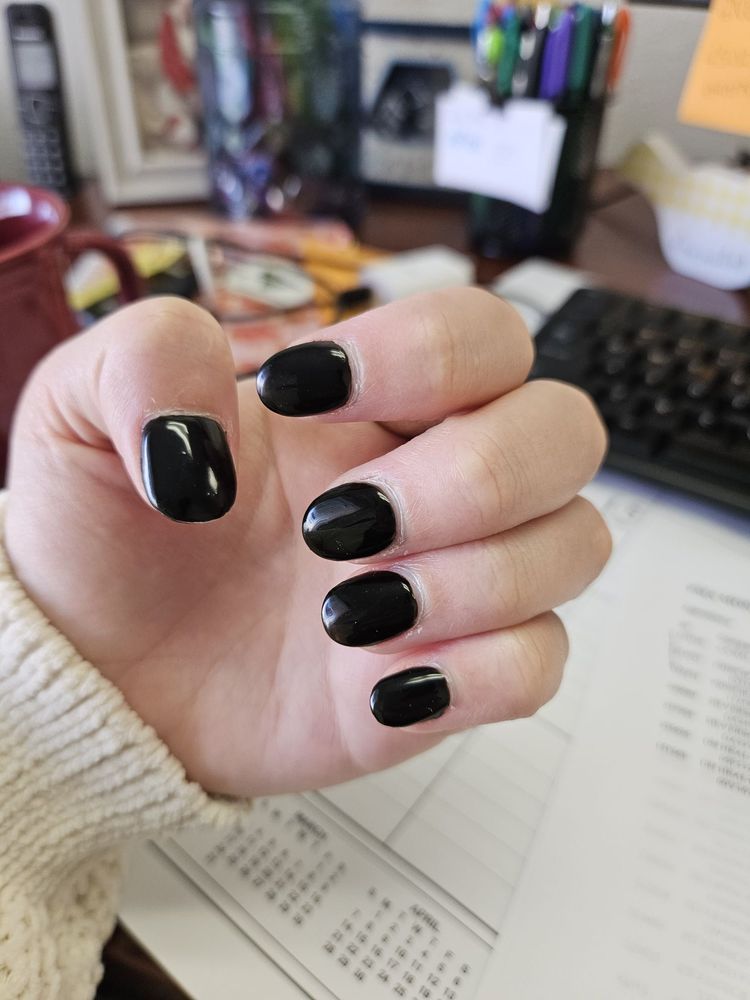 KIM NAILS Updated August 2024 105 Cattlemens Dr, Lexington