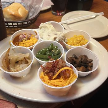 Texas Roadhouse - Sample plate - Steakhouses Near Me - Frederick, Maryland