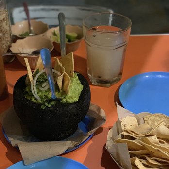 El Chuleton - Guacamole - Tacos Near Me - Playa del Carmen, ROO