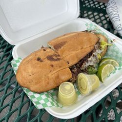 Taco Nganas Food Truck - Carne Asada Torta