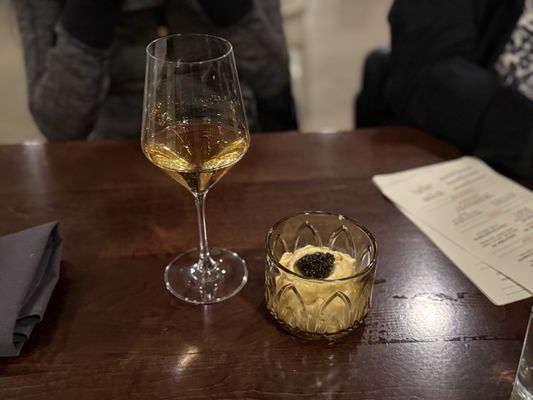 Padre's Wine Shop + Bar by null
