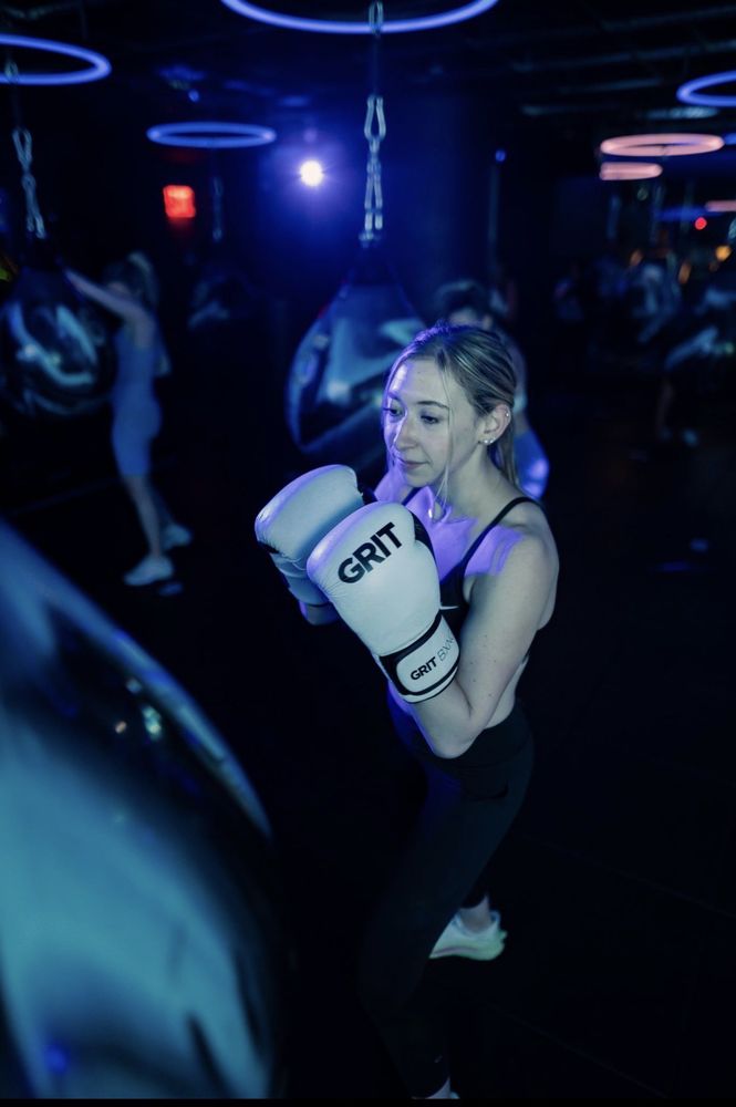 GRIT BXNG Updated October 2024 100 Photos & 137 Reviews 9 E 16th