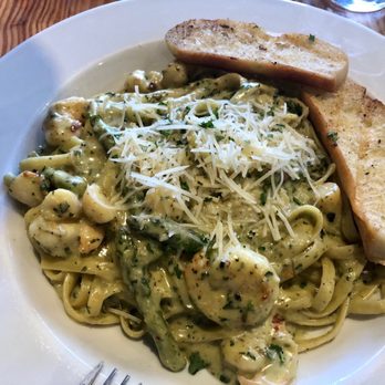 Jonah's Fish & Grits - Shrimp & Scallop Pesto Pasta - Seafood Near Me - Thomasville, Georgia