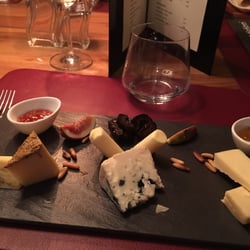 Die Tischlerei - 3erlei Käse mitFeigen und Quittenchutneys