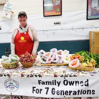 Northside Farmers Market - The ever amazing Kate from Carriage House Farm stand at Northside Market - Farmers Market Near Me - Cincinnati, Ohio Northside Farmers Market - The ever amazing Kate from Carriage House Farm stand at Northside Market - Farmers Market Near Me - Cincinnati, Ohio