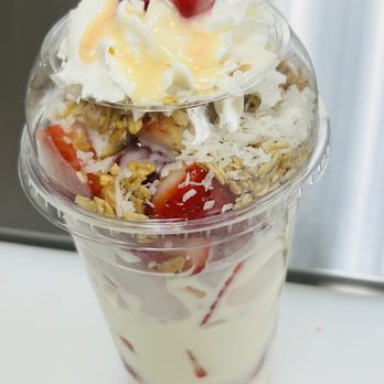 La Torres Bionicos & Jugos - strawberries and cream - Juice Bars & Smoothies Near Me - Baldwin Park, California La Torres Bionicos & Jugos - strawberries and cream - Juice Bars & Smoothies Near Me - Baldwin Park, California
