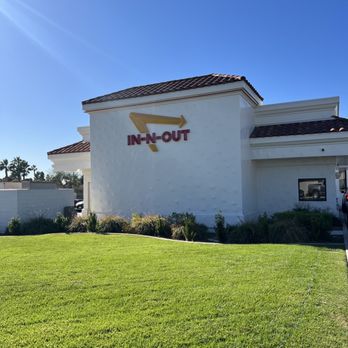 In-N-Out Burger - Fast Food Near Me - West Covina, California In-N-Out Burger - Fast Food Near Me - West Covina, California