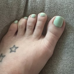 Nailzone - 5 days later, still visible cut healing on one two, the rest are already super janky looking