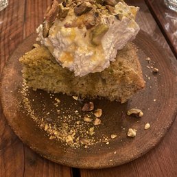Pistachio honey cake Pistachio honey cake