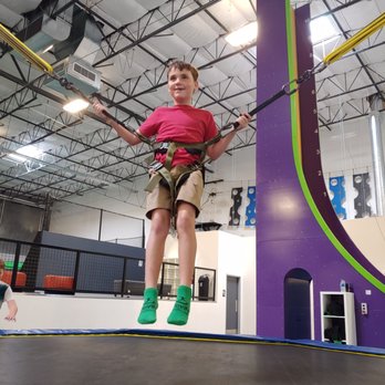 Gravity Extreme Zone - Trampoline Parks Near Me - Chandler, Arizona Gravity Extreme Zone - Trampoline Parks Near Me - Chandler, Arizona