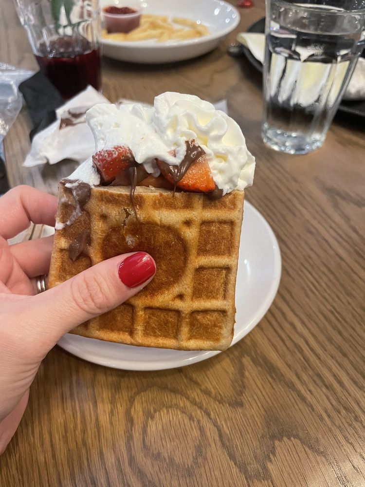 Food from Dough Heads Waffles