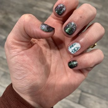File + Style - Green and silver holiday nails with snowy tree design by Trinh - standard gel - Nail Salons Near Me - Oakland, California File + Style - Green and silver holiday nails with snowy tree design by Trinh - standard gel - Nail Salons Near Me - Oakland, California