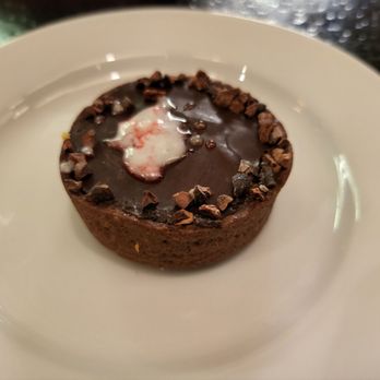 Eleven - Peppermint dessert - Cocktail Bars Near Me - Honolulu, Hawaii