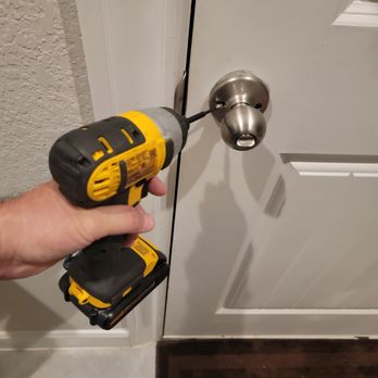The Woodlands Locksmith - Keys & Locksmiths Near Me - Spring, Texas The Woodlands Locksmith - Keys & Locksmiths Near Me - Spring, Texas