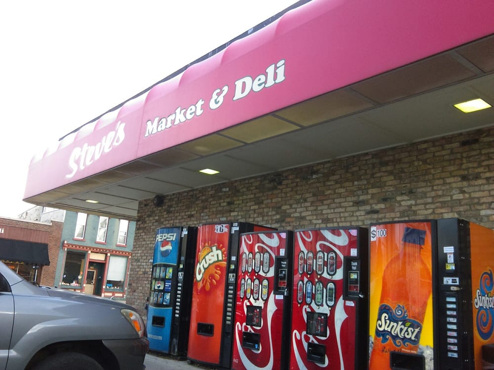 STEVE’S MARKET & DELI Updated October 2024 324 N Main St, Urbana