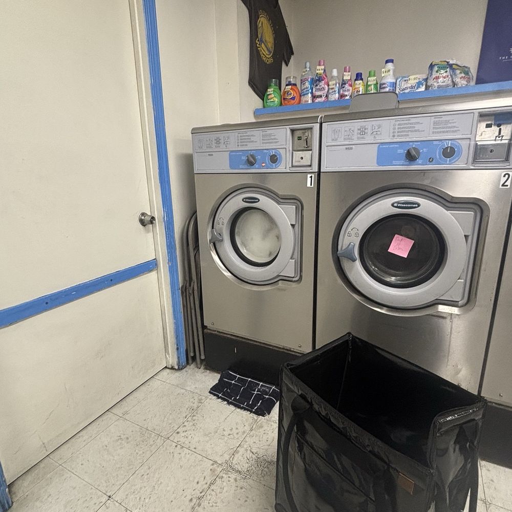 Mimi's Laundromat - Washer - Laundromat Near Me - Hayward, California Mimi's Laundromat - Washer - Laundromat Near Me - Hayward, California