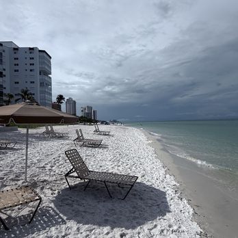 Vanderbilt Beach Resort - Hotels Near Me - Naples, Florida Vanderbilt Beach Resort - Hotels Near Me - Naples, Florida